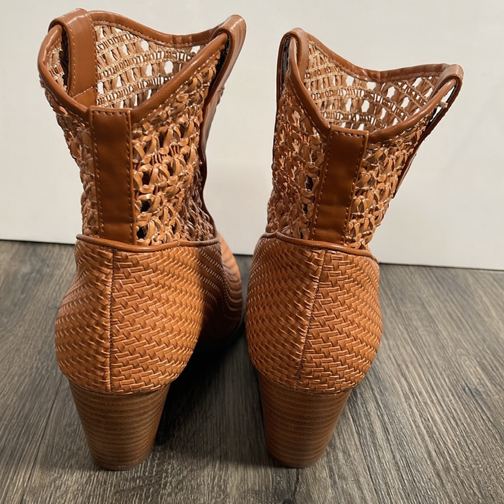 Coconuts By Matisse Emily Western Boot, Color Cognac Brown. Size: 10 - Picture 6 of 12
